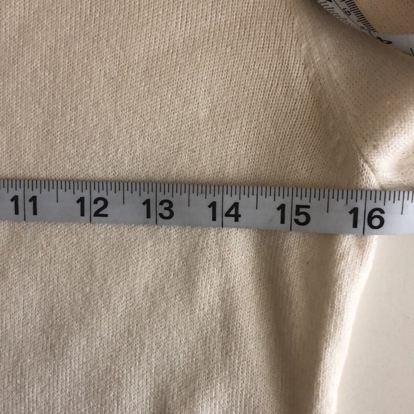 New York & Co. sweater with collar - Picture 6 of 8